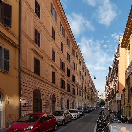 Guesthost - Campani Cozy Apartamento *